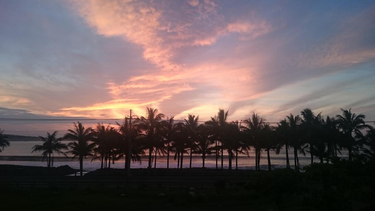 Coconut Beach Homestay Beinan Exterior photo
